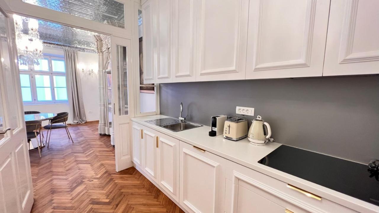 Ab Ljubljana - Breg Apartments Kültér fotó